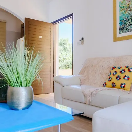Apartment Dalia 4, 2 Bedroom Flat Near The Sea In Kato Paphos-Paphos *