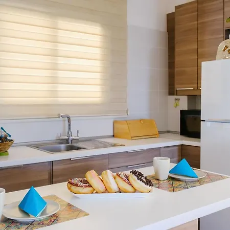 Dalia 4, 2 Bedroom Flat Near The Sea In Kato Paphos-Paphos Apartment Paphos