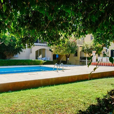 Dalia 4, 2 Bedroom Flat Near The Sea In Kato Paphos-Paphos Paphos